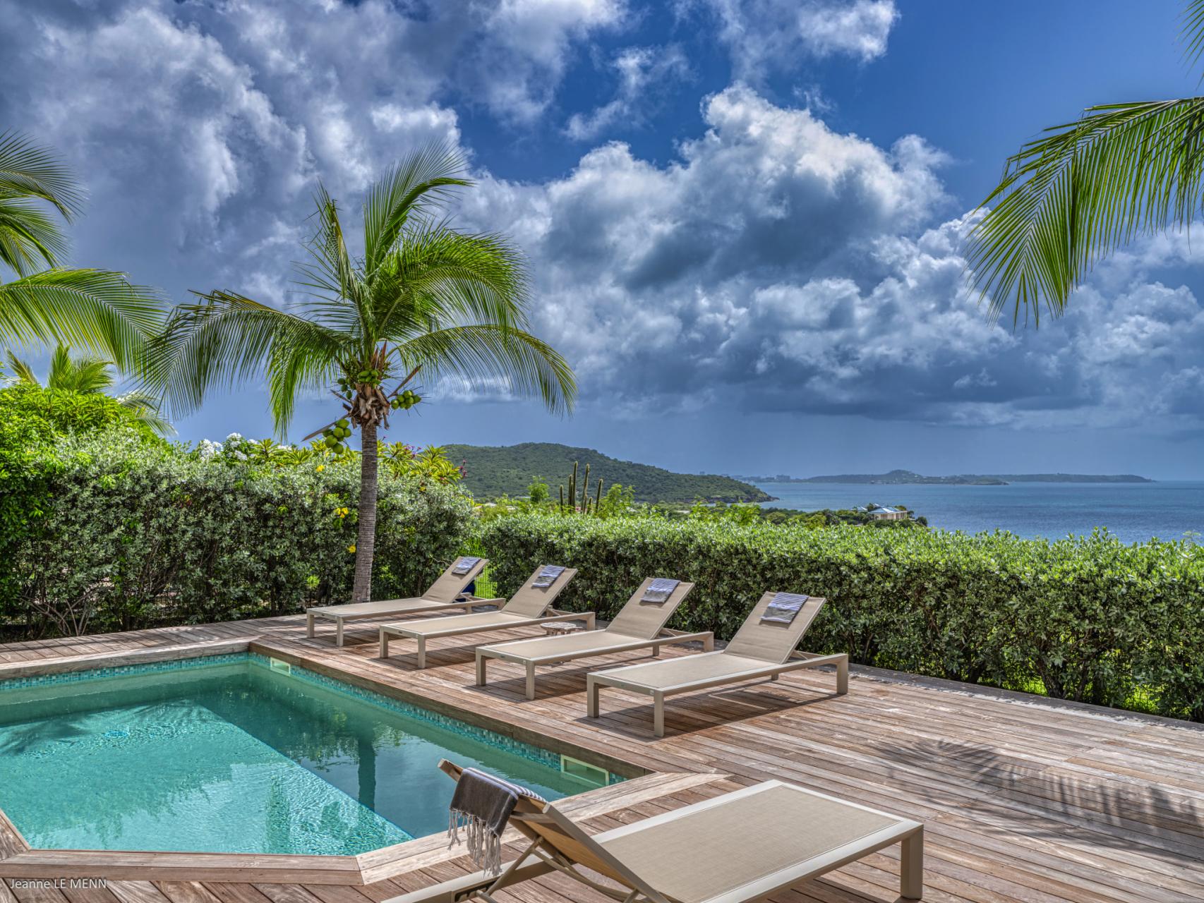 1 Villa à louer piscine vue mer Grand Case Saint Martin_piscine